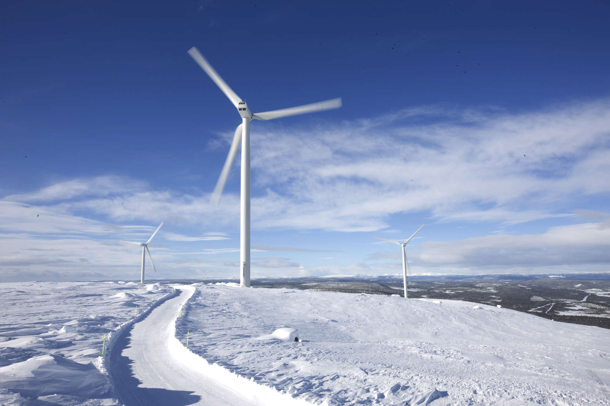 Research: Managing Wind Farms In Markets With Volatile Energy Income